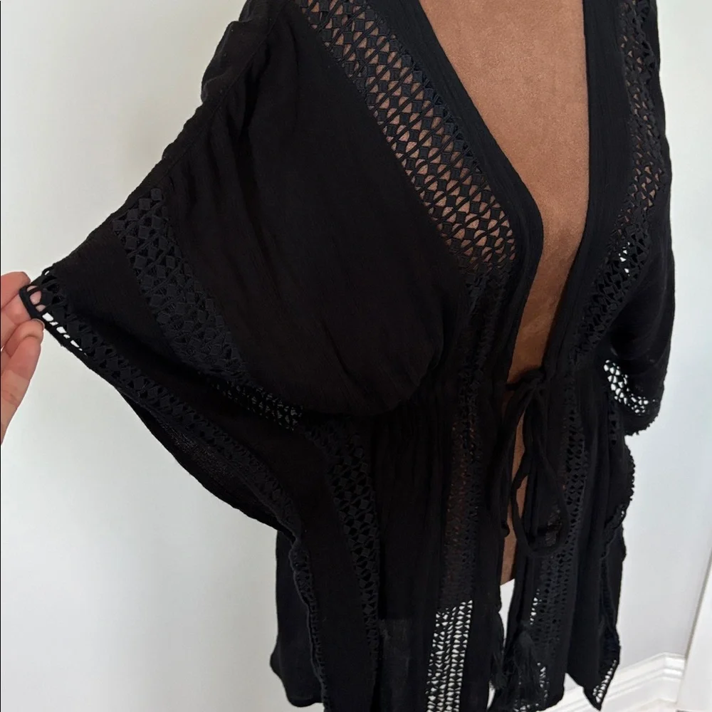 Elan Black Crochet Trim Beach Cover Up Kimono Boho Flowy Tunic Tassel Tie Small